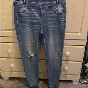 AE super soft jegging. Never worn